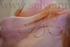 Kép 3/4 - Camille selyemsál (150x40 cm)
