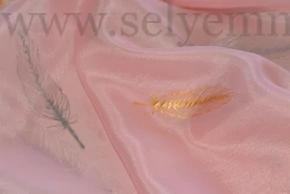 Kép 2/4 - Rose selyemsál (150x40 cm)