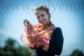 Kép 1/4 - Michelle (bézs) selyemsál (150x40 cm)